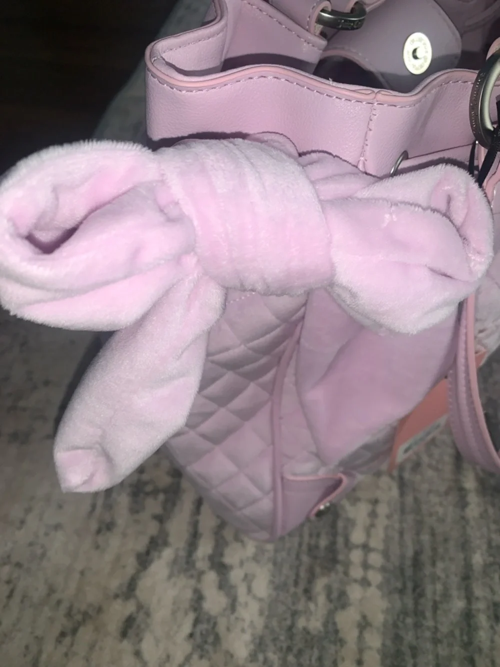 🆕- Juicy Couture Quilted Juicy Tale Tote with Bow and Charm - Picture 9 of 10